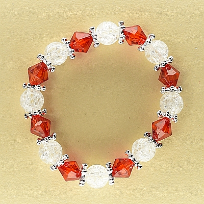 Детска гривна с червени ромбчета и бели перли кракъл PICTURE OF ITEM 1191