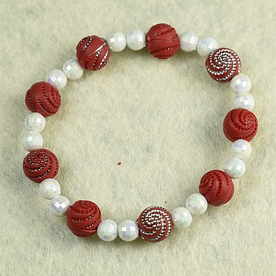 Гривна на ластик с червени топчета и бели перли PICTURE OF ITEM 1370