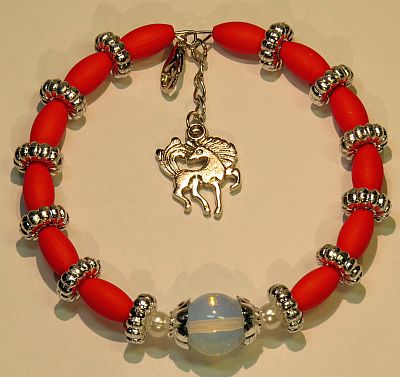Гривна с лунен камък PICTURE OF ITEM 343