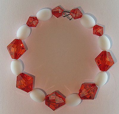 Детска гривна на тел PICTURE OF ITEM 488