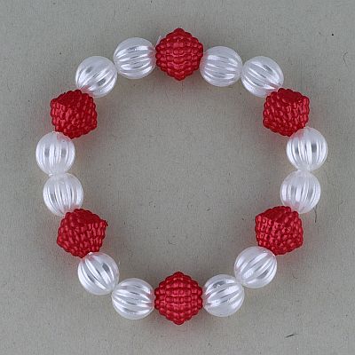Детска гривна червени ромбове и бели перли PICTURE OF ITEM 1641