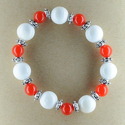 Гривна - седеф 12мм и червен кварц 8мм PICTURE OF ITEM 876